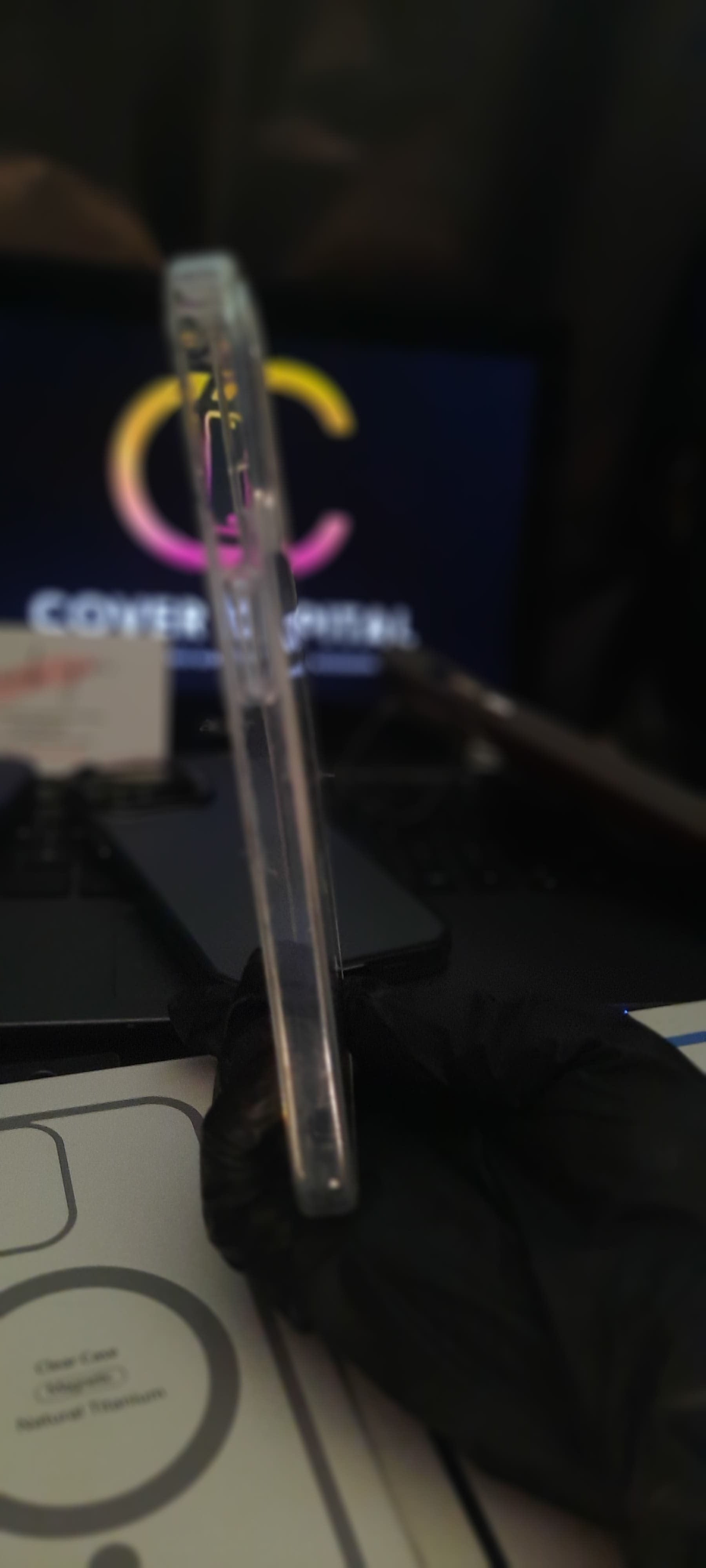 MagSafe Transparent Case – Crystal Clear Protection & Seamless Charging