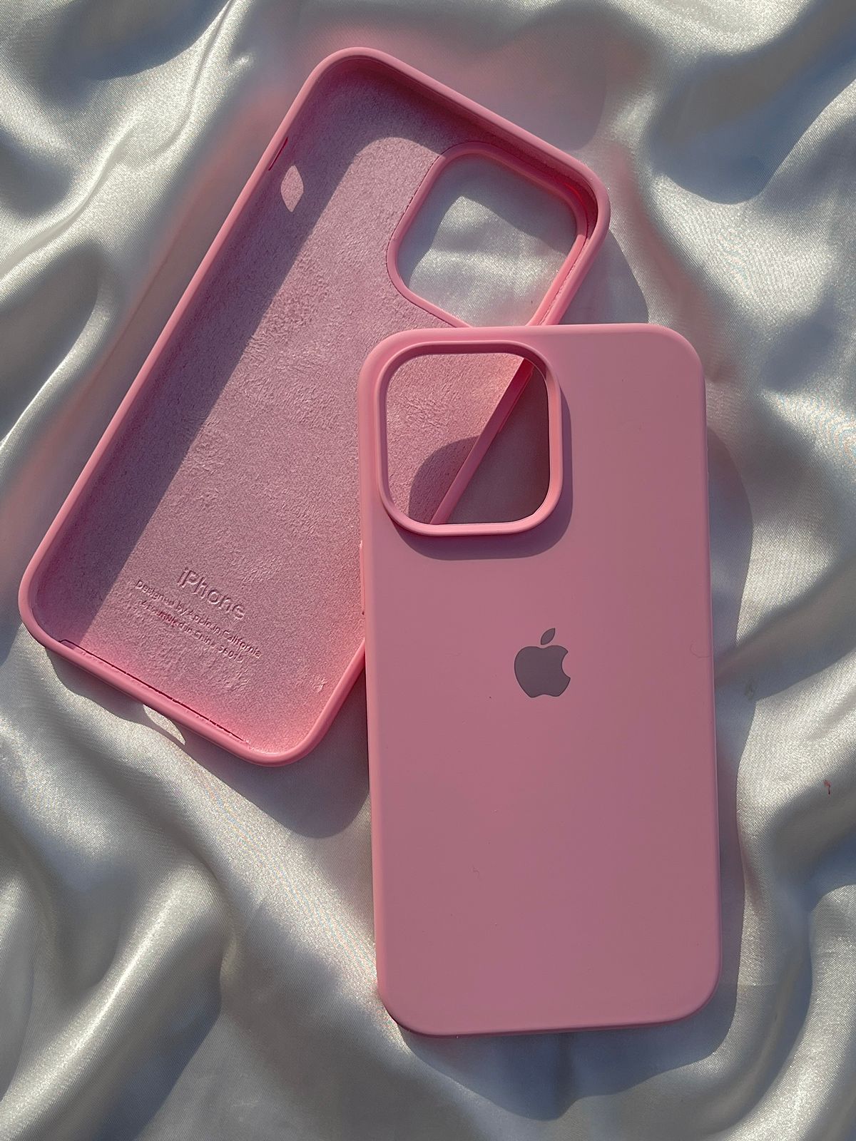 Official iPhone Silicone Case – Premium Protection & Sleek Design