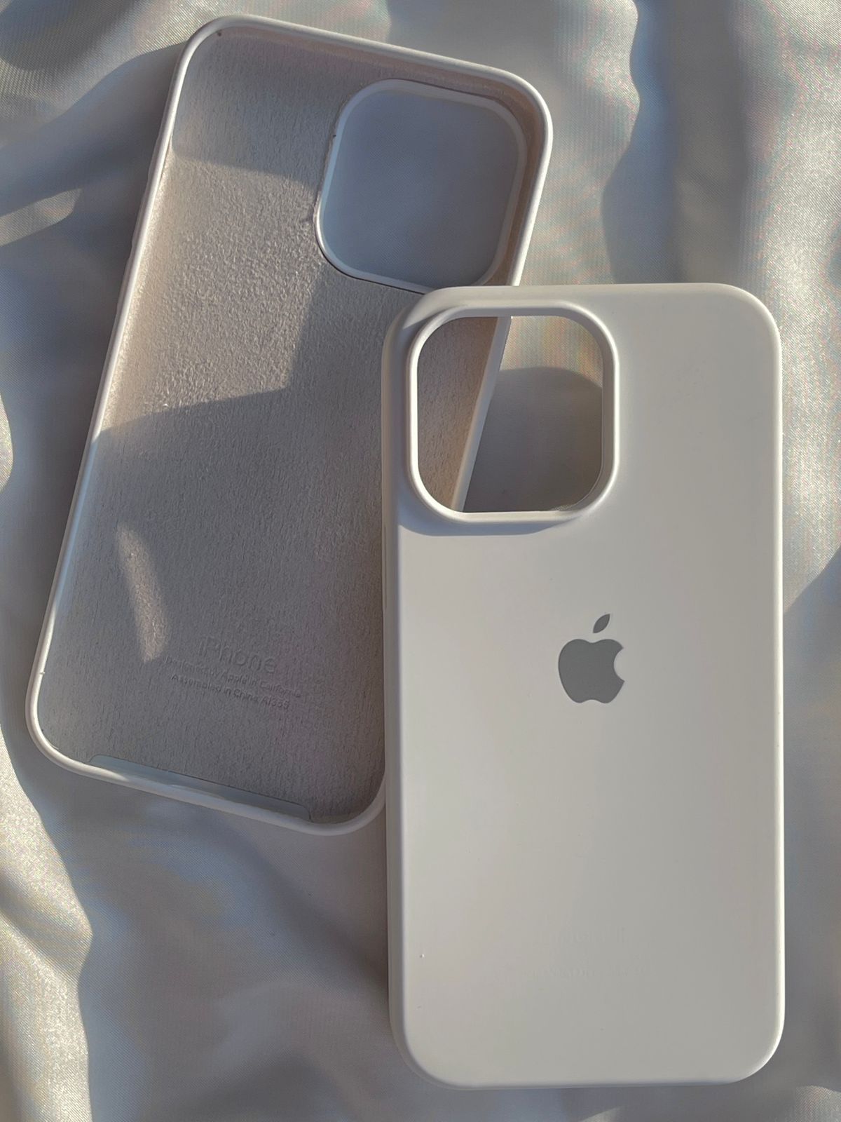Official iPhone Silicone Case – Premium Protection & Sleek Design